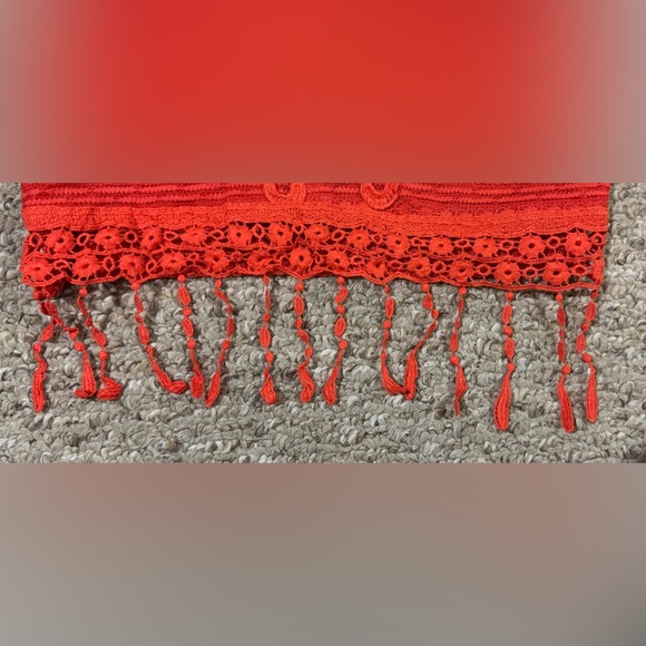 Crop Top - Picture 3 of 9